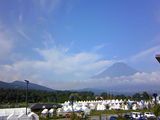 100827_0747~01_R.jpg