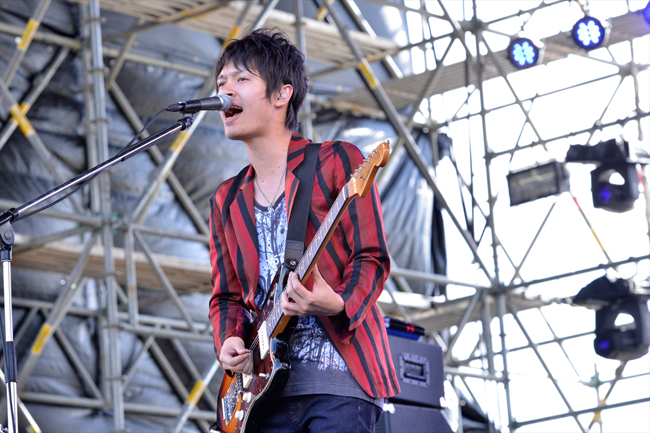 0831_nico01.jpg
