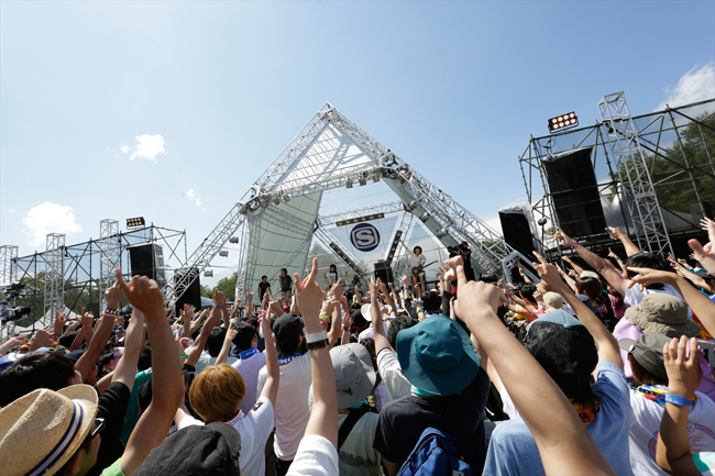 0831_tricot04.jpg