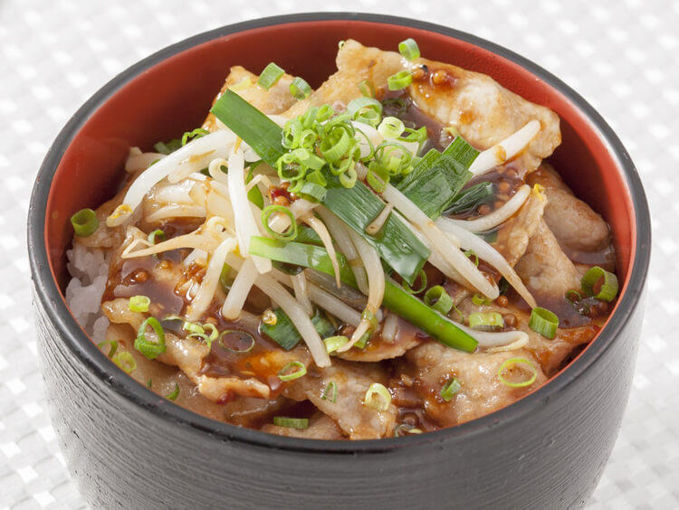 甲州信玄豚のスタミナ丼