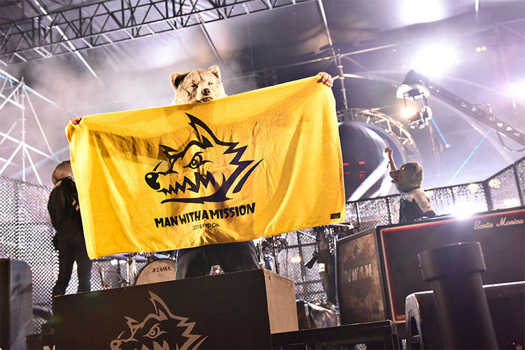 MAN WITH A MISSION LIVE SPECIAL-SWEET LOVE SHOWER 2018-