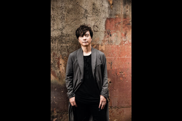 岡野昭仁(ポルノグラフィティ)※出演見合わせ・振替ライブ配信予定 