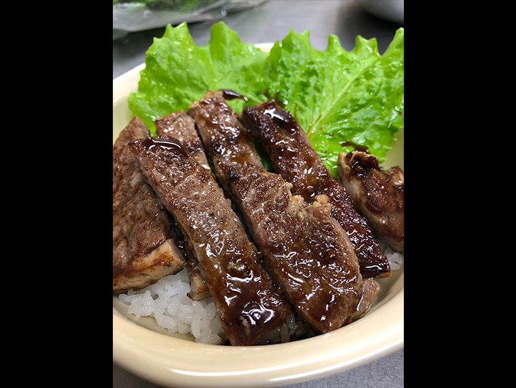 山中湖紅富士商店組合 サンジュリアン